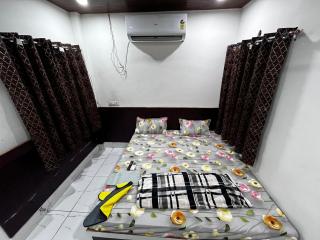 Mahakal home stay - 2
