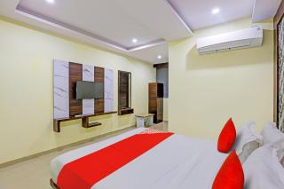 Hotel O Golden Near Haroni Road - 2