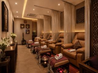 Hotel Cardinal Express Oxmo Delhi - with Free Airport Pick Up or Drop - 4