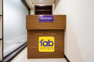 FabHotel Aarvi Inn - 9