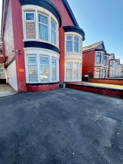 Park Road Guest House - 0