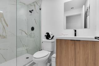 Luxury 4BR Villa Private Jacuzzi & Billiard - 5