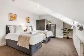 Cozy 3Bed Flat Near Station Free Parking Fast Wifi - 6