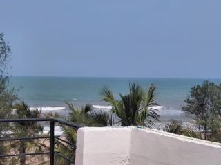 Laa Ganesha Beach Stay - 8