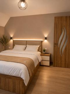 Wonder Hill group - 3