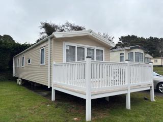 Newquay - Gold 3 bed Caravan Sleeps 8 Parkdean Newquay Holiday Park - 0