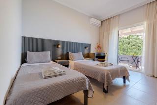 Kaminaki Seaview Apartments - 2