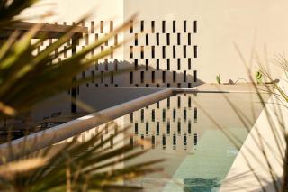 Enorme EOS Santorini - Adults Only - 2