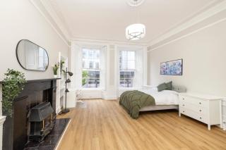 Edinburgh City 6-Bedroom Apartment in the heart of West End - 9