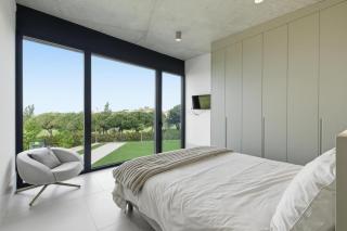Villa Meridian - epicentro del lujo contemporáneo en Peralada Golf - 4