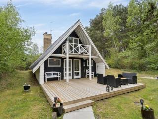 Holiday Home Lillesol - 400m from the sea by Interhome - 1