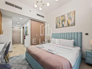 Tranquil Studio Retreat in Azizi Riviera 26 - 6