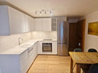Beautiful Apartment with views of Mont Blanc - 4