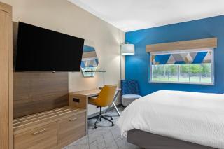 Holiday Inn Express Hotel & Suites Charlotte by IHG - 6
