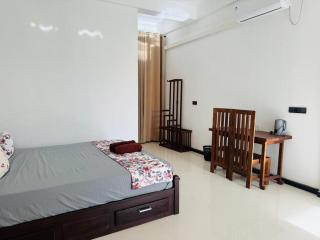 Asai surf inn Arugambay - 5