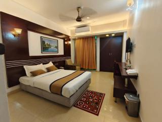 The White Beach Resort - 3