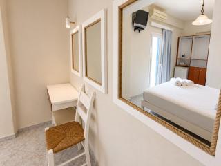 Agia Roumeli Hotel adults only - 3