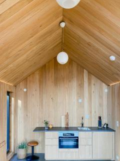 Architect-Designed Gem With Views Of Kistefjellet - 4
