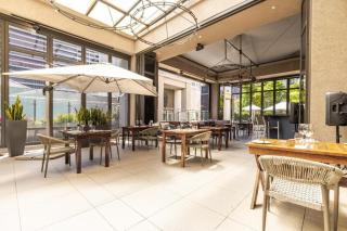 Urban Oasis Sandton Skye Apartment 407 & 313 - 1