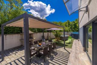 Holiday house VILLA VERONIQ with pool and jacuzzi - 4