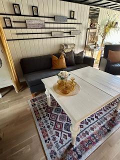 Primitiv Rustic Retreat, no shower, shared toilet - 2