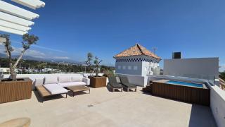 Penthouse Belisimo - gerenoveerd appartement met balkon & zeezicht - 0
