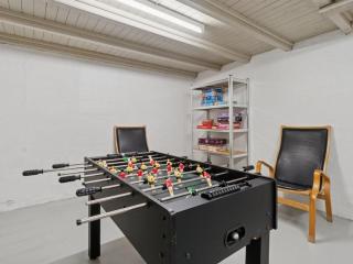 Holiday Home Hughlek - 450m from the sea by Interhome - 7