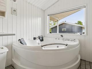 Holiday Home Liska - 60m from the sea by Interhome - 3