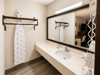 Nexstay Grand Hotel & Conference Center - 4