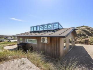 Holiday Home Eicke - 20m from the sea by Interhome - 2