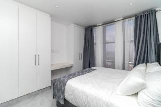 Sandton Smart Apartment Thirty-One - 2