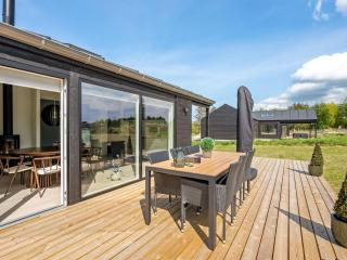 Holiday Home Junis - 900m from the sea by Interhome - 8