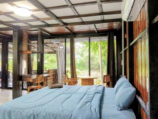 Lake side villa - 1