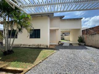 Casa Grande com Piscina em LRV - 1