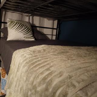 Bunk bed Apt - 9