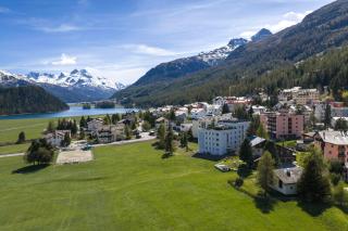 Modern crossing apartment facing Piz Rosatsch - 6