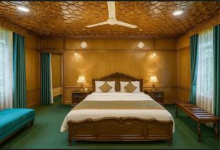 heritage young star group of houseboats - 6