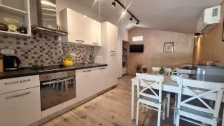 Apartman Etta by Villas Guide - 8