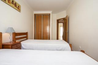 11V4 by AlgarveManta - 2
