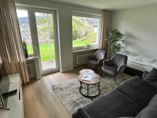 Welcome in - Wohnung mit Terrasse und wunderschönem Blick über Silbach - 5
