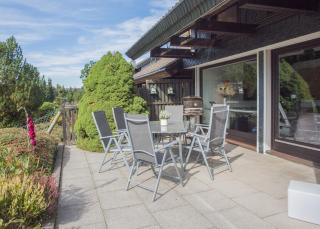 Welcome in - Ferienhaus in Niedersfeld-Winterberg, auf einem Hügel gelegen, mit Sauna - 8