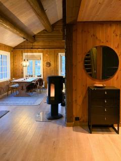 Traditional Log Cabin Near Treungen - 3