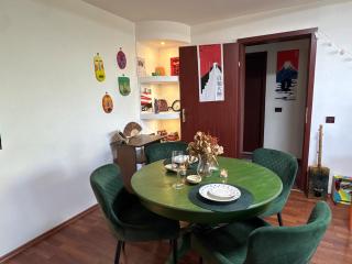 Very Nice Room 2 Mins to Piata Victoriei - 1