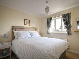 Mead Cottage - 2
