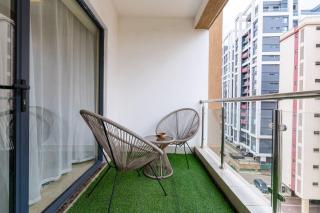 Enzi heights 1br, near Jkia,Panari, ole sereni,pool, gym, nextgen mall - 6