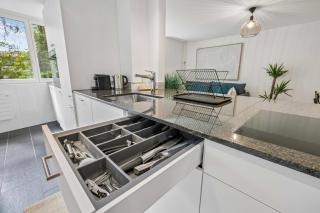 Central & Modern 3 rooms Apartment - 4