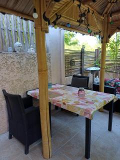 Studette cosy 10m2, Terrasse 18m2, Grande Piscine et Parking privé - 2