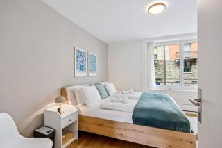 Central & Modern 3 rooms Apartment - 1