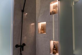 La Nuit Luxury Apartment - 6