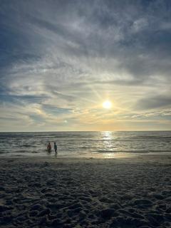 St Pete Family Beach House 10 mins from Madeira Beach, Pool Table, Fire Pit! - 4
